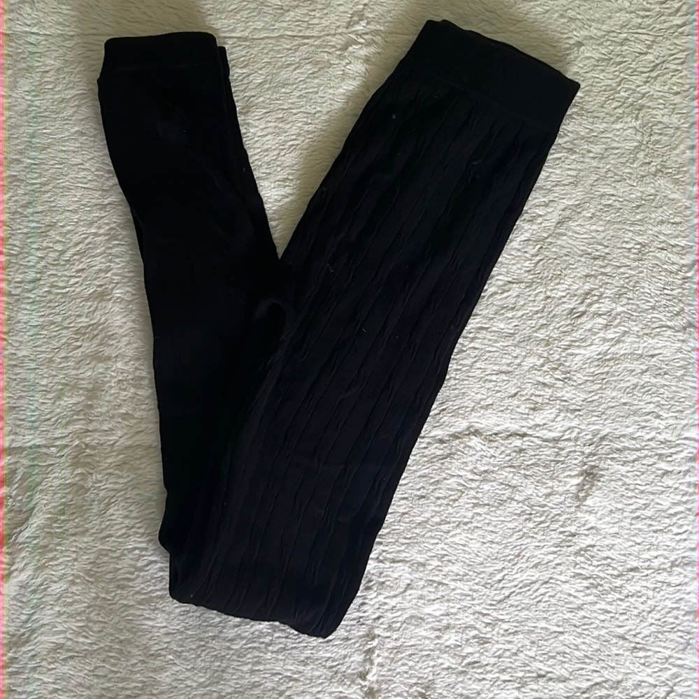 Textured black tights